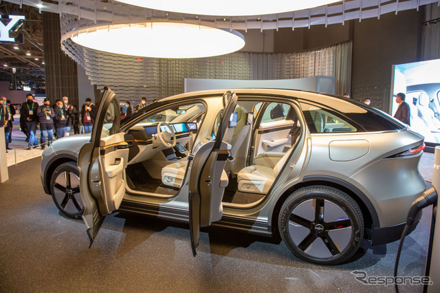 ソニーが開発したEV、VISION-S 02(CES 2022)