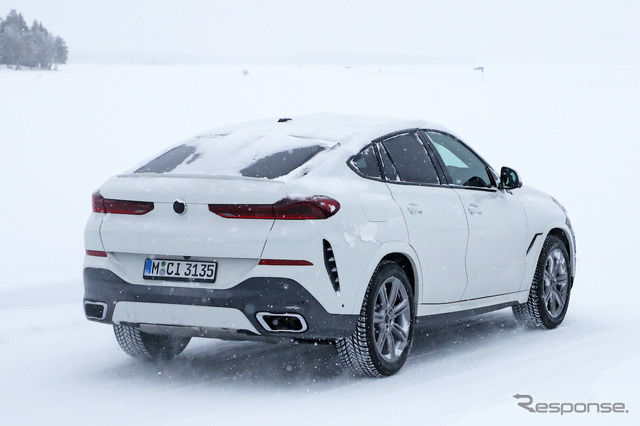 BMW X6 改良新型プロトタイプ スクープ写真