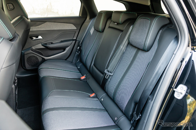 プジョー 308SW 新型(アリュール)