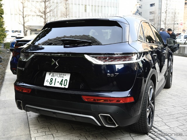 DS7クロスバックE-TENSE