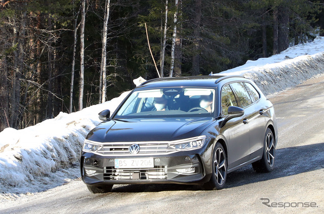 VW パサート 次期型プロトタイプ(スクープ写真)