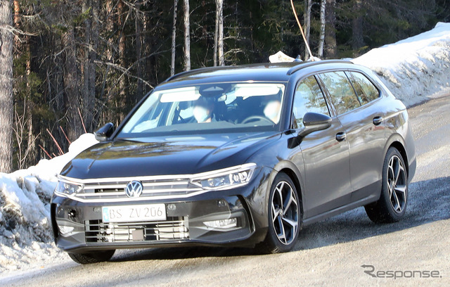 VW パサート 次期型プロトタイプ(スクープ写真)