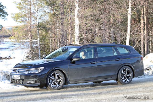 VW パサート 次期型プロトタイプ(スクープ写真)
