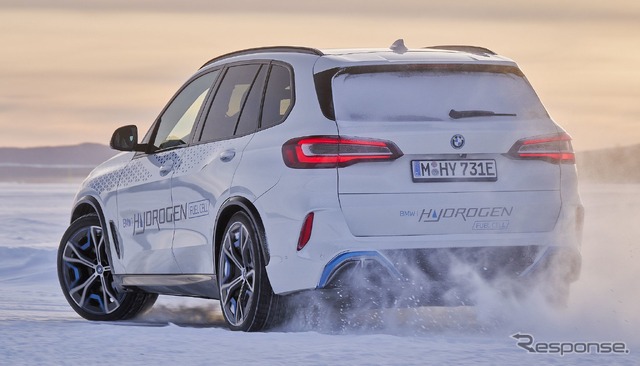 BMW iX5 ハイドロジェン のプロトタイプ