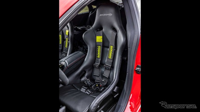 メルセデスAMG GT 63S 4MATIC+のF1メディカルカー