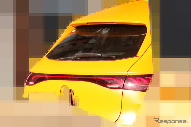 メルセデスベンツ EQE SUV プロトタイプ(スクープ写真)
