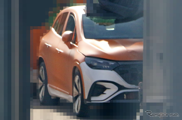 メルセデスベンツ EQE SUV プロトタイプ(スクープ写真)