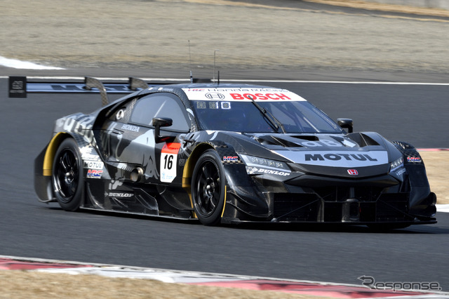 #16 Red Bull MOTUL MUGEN NSX-GT