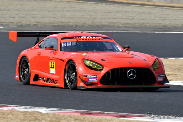 #22 アールキューズ AMG GT3