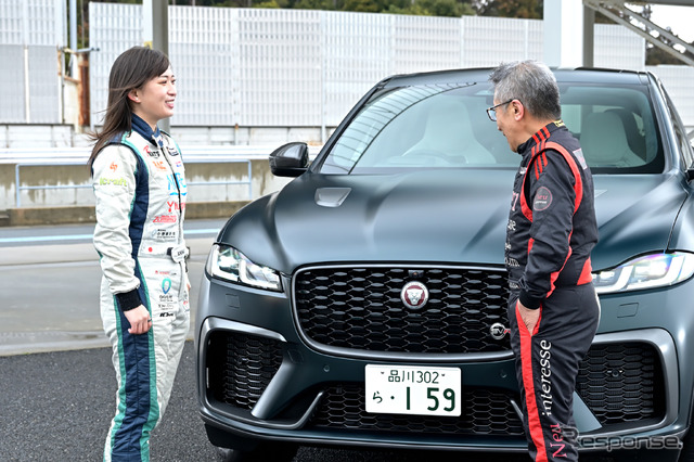 猪爪杏奈(左)と松田秀士(右)