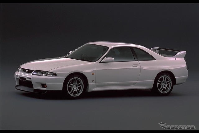 日産 スカイラインGT-R（R33）