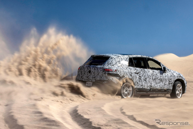 メルセデスベンツ EQS SUV のプロトタイプ