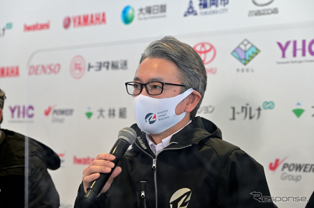 ラウンドテーブル