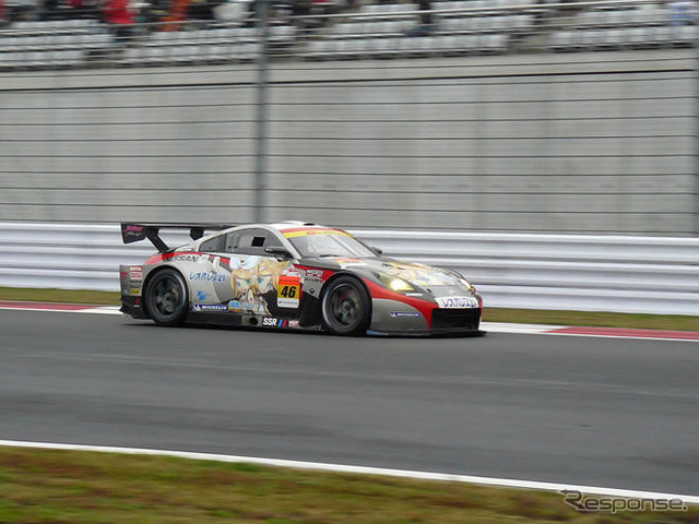 【SUPER GT 第9戦】写真蔵…GT300、順位決定