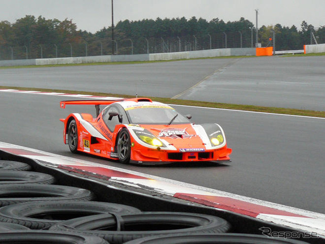 【SUPER GT 第9戦】写真蔵…GT300、順位決定