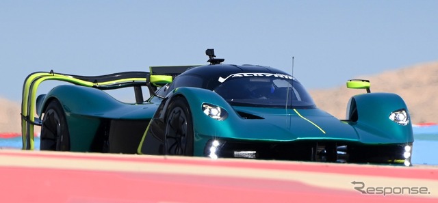 アストンマーティン・ヴァルキリー AMR プロ