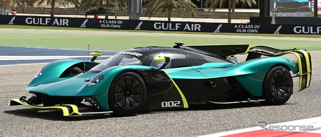 アストンマーティン・ヴァルキリー AMR プロ