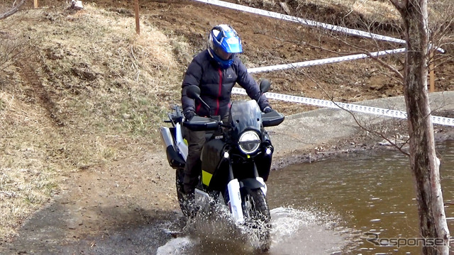 ハスクバーナ・モーターサイクルズ ノーデン901 試乗