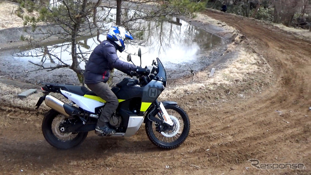 ハスクバーナ・モーターサイクルズ ノーデン901 試乗