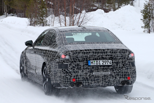 BMW M5 プロトタイプ(スクープ写真)