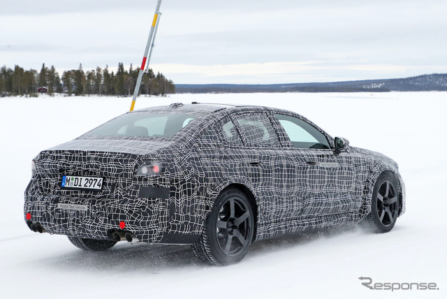 BMW M5 プロトタイプ(スクープ写真)