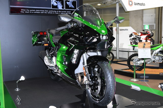 カワサキ Ninja H2 SX SE（東京モーターサイクルショー2022）