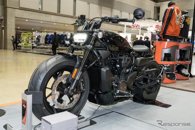 水冷エンジンを搭載して刷新された「スポーツスター S」