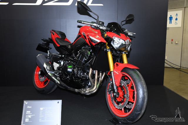 カワサキ Z900 50thアニバーサリー（東京モーターサイクルショー2022）