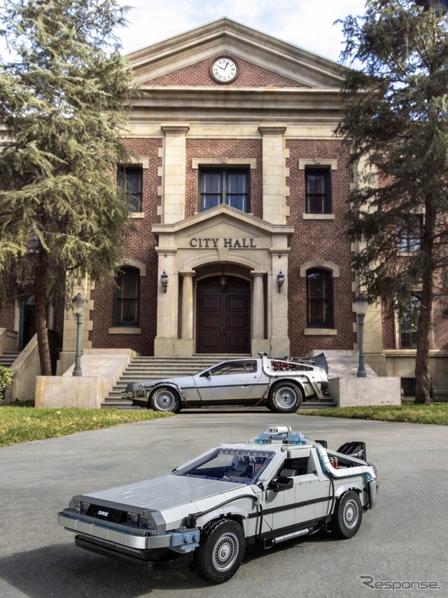 レゴ『バック・トゥ・ザ・フューチャー』デロリアンDMC-12@ユニバーサル・スタジオ (C) Universal City Studios LLC and Amblin Entertainment, Inc. All Rights Reserved.