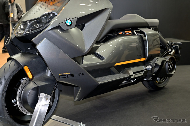 BMW CE 04(東京モーターサイクルショー2022)