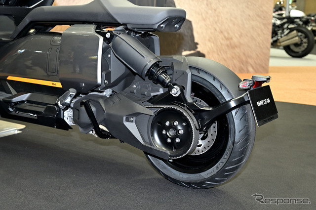 BMW CE 04(東京モーターサイクルショー2022)
