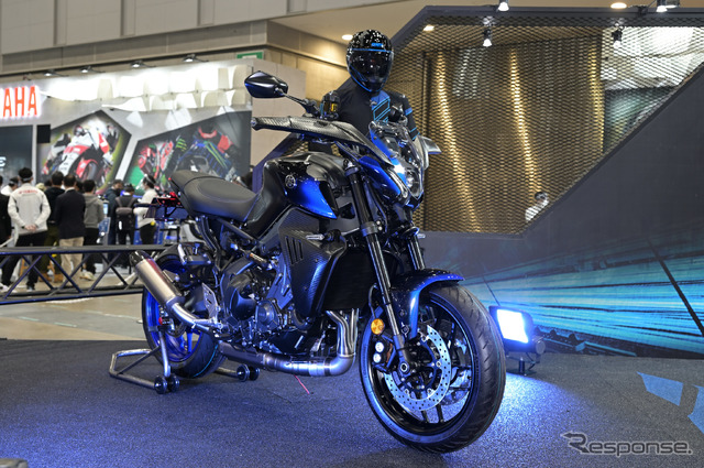 ワイズギアのMT-09用外装キット「CyberRally(サイバーラリー)」装着車(東京モーターサイクルショー2022)