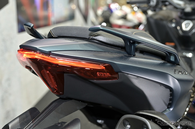 ヤマハ TMAX 新型(東京モーターサイクルショー2022)