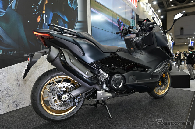 ヤマハ TMAX 新型(東京モーターサイクルショー2022)