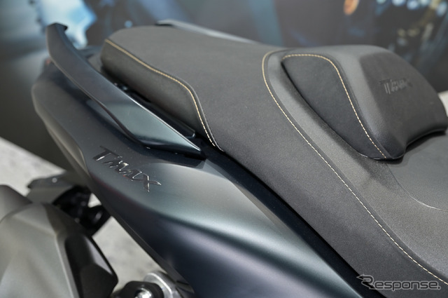 ヤマハ TMAX 新型(東京モーターサイクルショー2022)