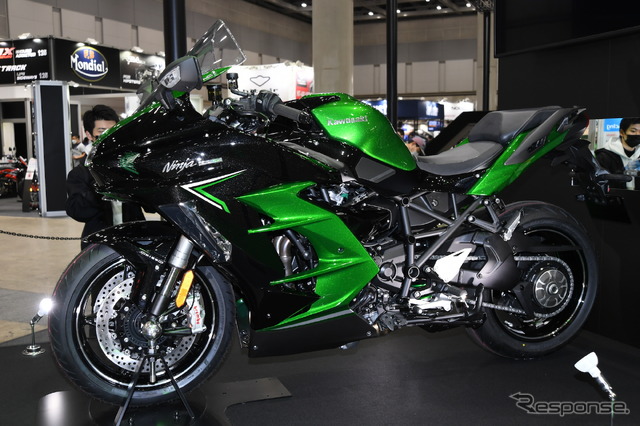 カワサキ Ninja H2 SX SE(東京モーターサイクルショー2022)