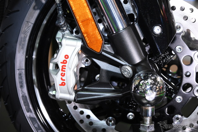 カワサキ Ninja H2 SX SE(東京モーターサイクルショー2022)