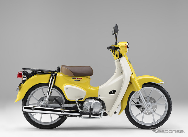 ホンダ スーパーカブ110(パールフラッシュイエロー)