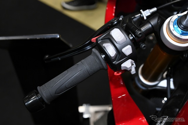 トライアンフ スピードトリプル1200RR(東京モーターサイクルショー2022)