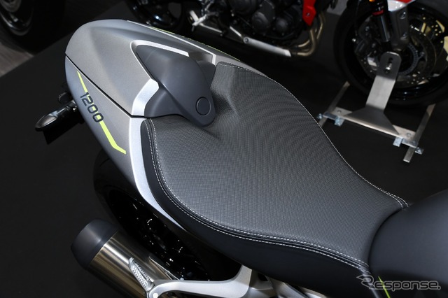 トライアンフ スピードトリプル1200RS(東京モーターサイクルショー2022)
