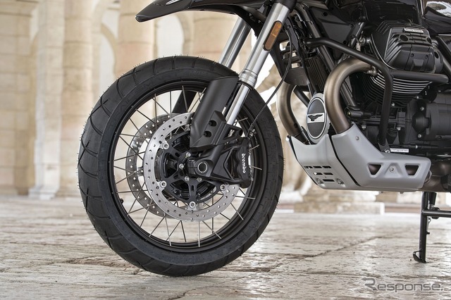 モト・グッツィ V85TT グアルディア ドノーレ