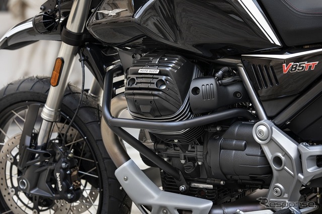 モト・グッツィ V85TT グアルディア ドノーレ