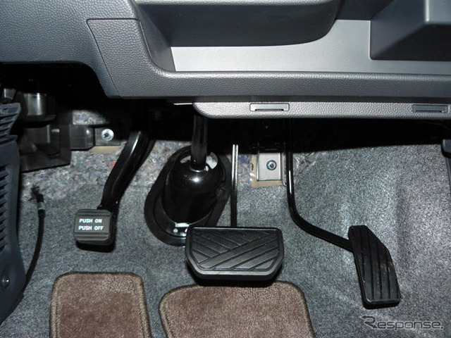 【スズキ ラパン 新型発表】180cm+・90kg+…運転席は問題ない