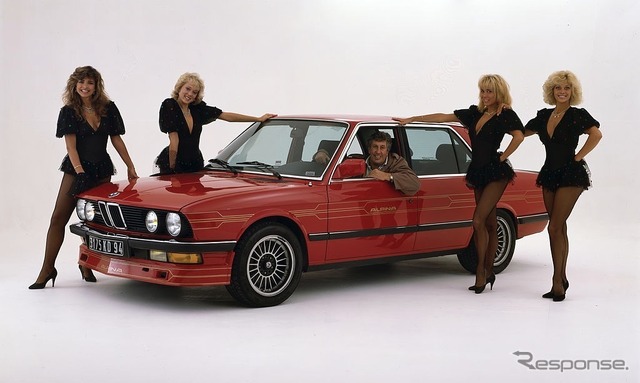 BMWアルピナB7ターボ。パリモーターショーにあたってのプロモーションと思われる(1986年)。