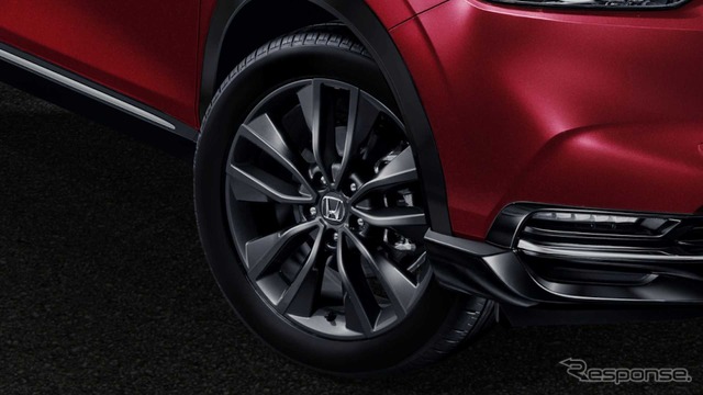 ホンダ HR-V(ヴェゼル に相当) 新型の「RS」(インドネシア仕様)