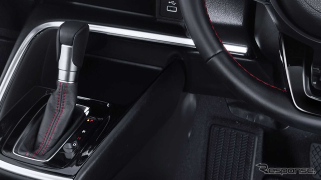 ホンダ HR-V(ヴェゼル に相当) 新型の「RS」(インドネシア仕様)