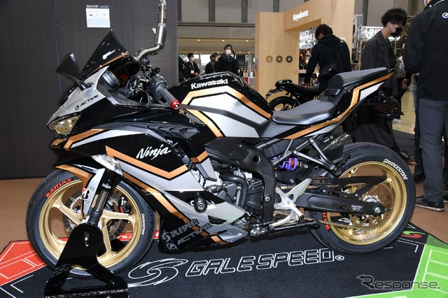 カワサキ NINJA ZX-25R（東京モーターサイクルショー2022）