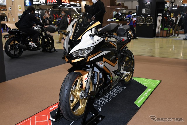 カワサキ NINJA ZX-25R(東京モーターサイクルショー2022)