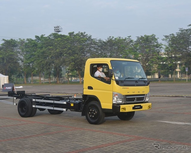 インドネシア市場向け新型小型トラック「キャンター」