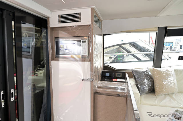 プレステージ460(ジャパンボートショー2022)
